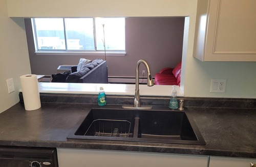 Cedar Rapids Apartment | 2 Bed 2 Bath Spacious Apartment Downtown Cedar Rapids