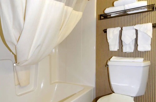 Eagan Hotel | Blue Way Inn Eagan Extended Stay Minneapolis Airport Eagan North MN