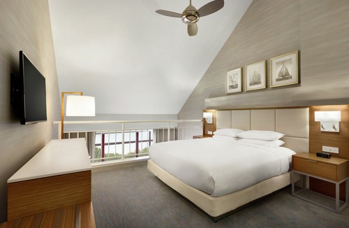 Allston Hotel | DoubleTree Suites by Hilton Hotel Boston - Cambridge