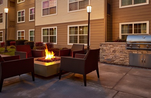 Cal Young Hotel | Residence Inn Eugene Springfield