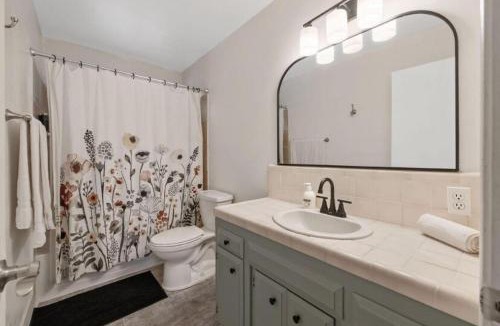 Clovis House | Specials Explore Central CA in Style