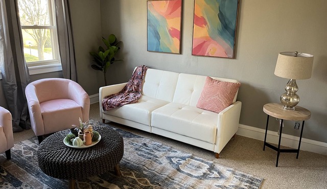 AAA stylish house provides everything you need and want from your vacation home.