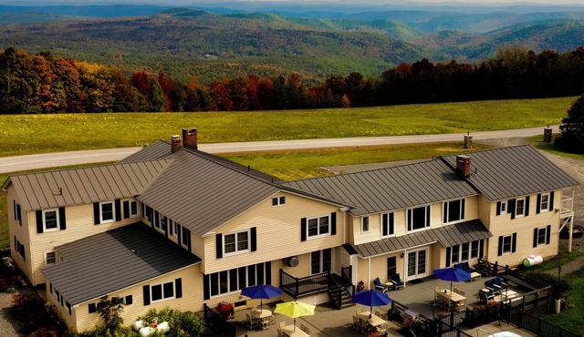 Cooper Hill Inn
