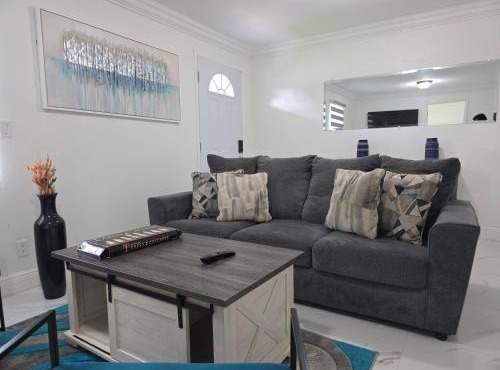 Cozy Downtown Lake Mary House