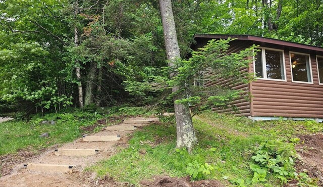Hillside Resort Cabin #11