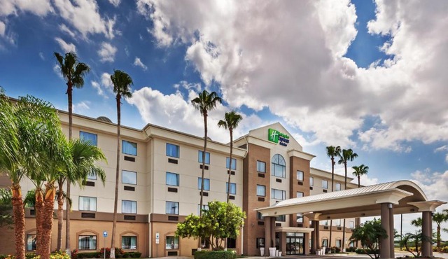 Holiday Inn Express & Suites - Pharr by IHG