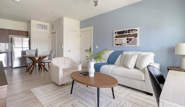 Landing | Spectacular 1BD, Gym, Pool