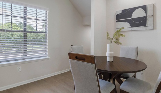 Landing | Stunning 2BD, Gym