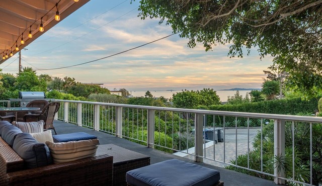 Summerland Oasis | The Chosen Collection