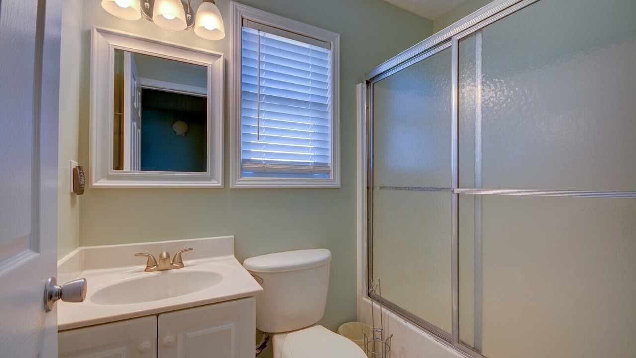 Photo of Bathroom in North Topsail Beach