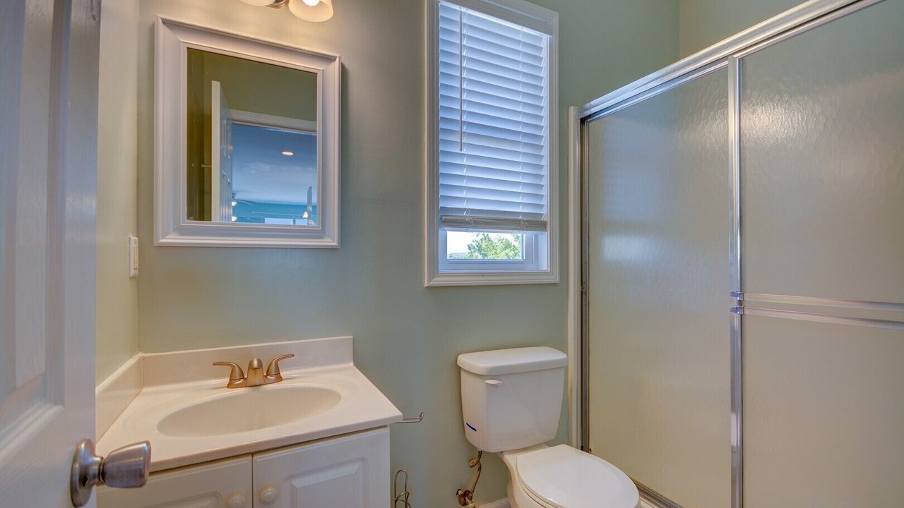 Photo of Bathroom in North Topsail Beach