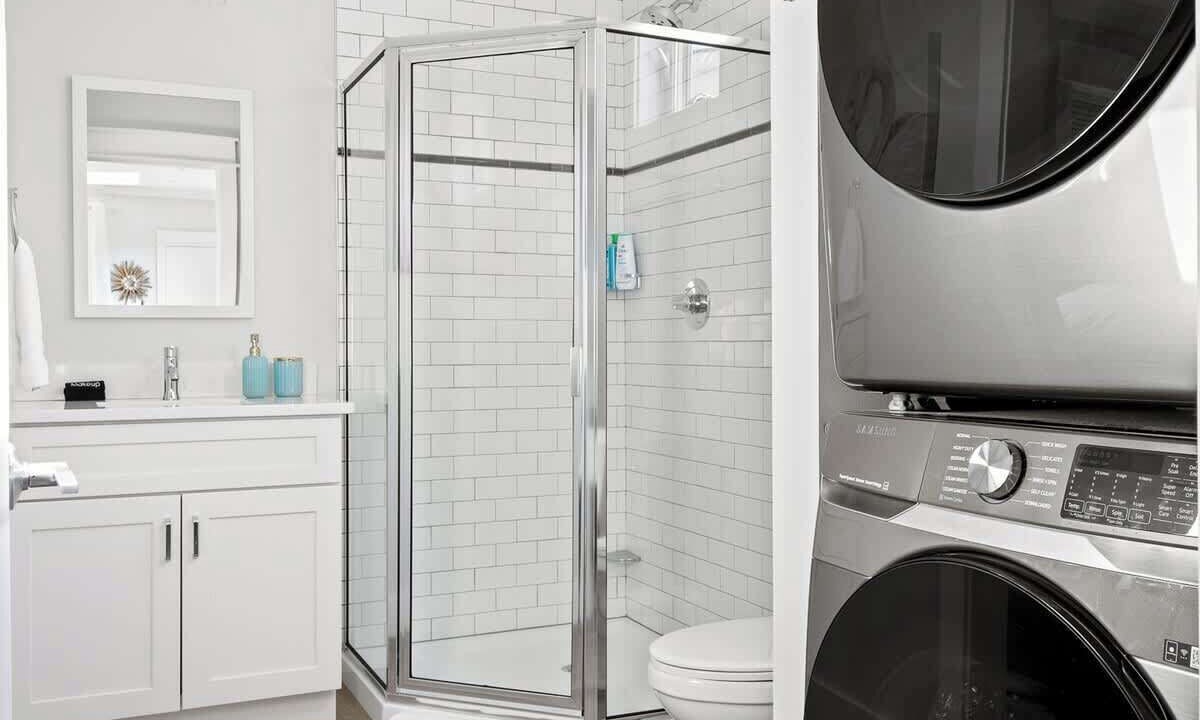 Photo of Bathroom in River District