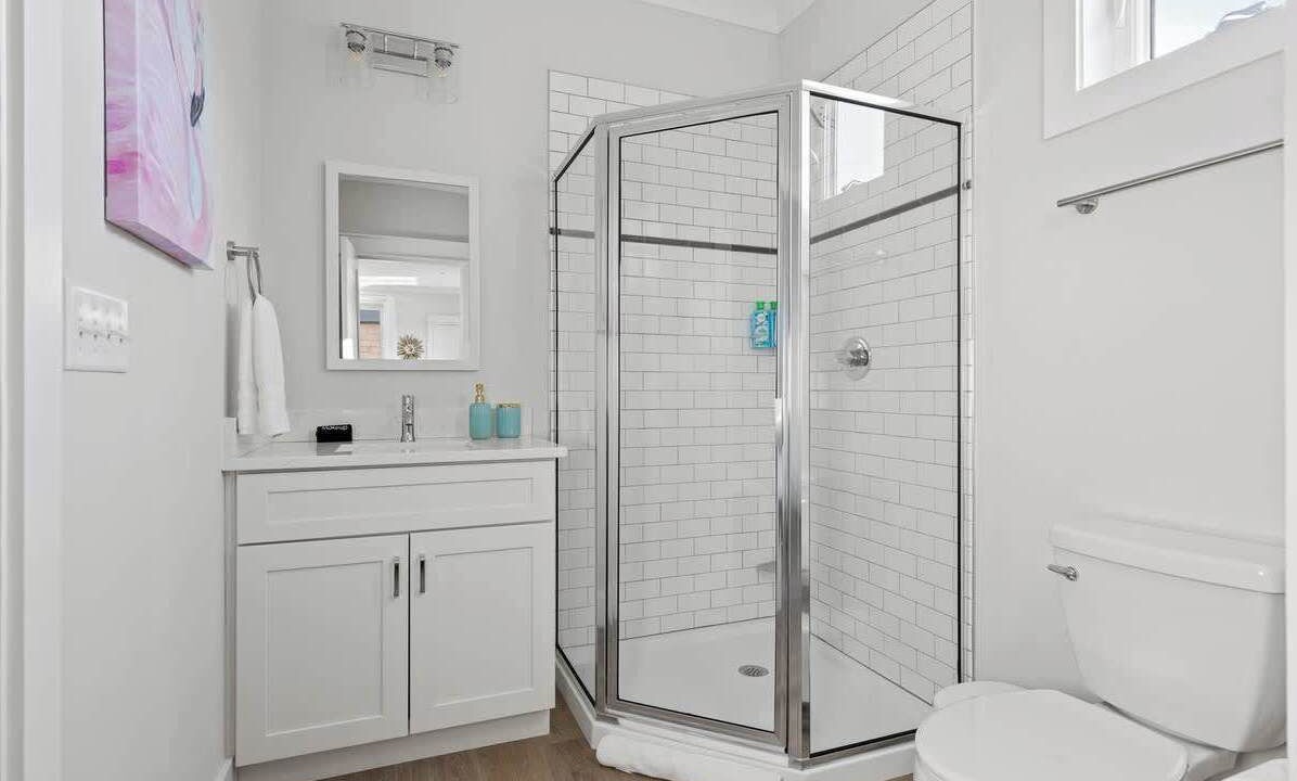 Photo of Bathroom in River District
