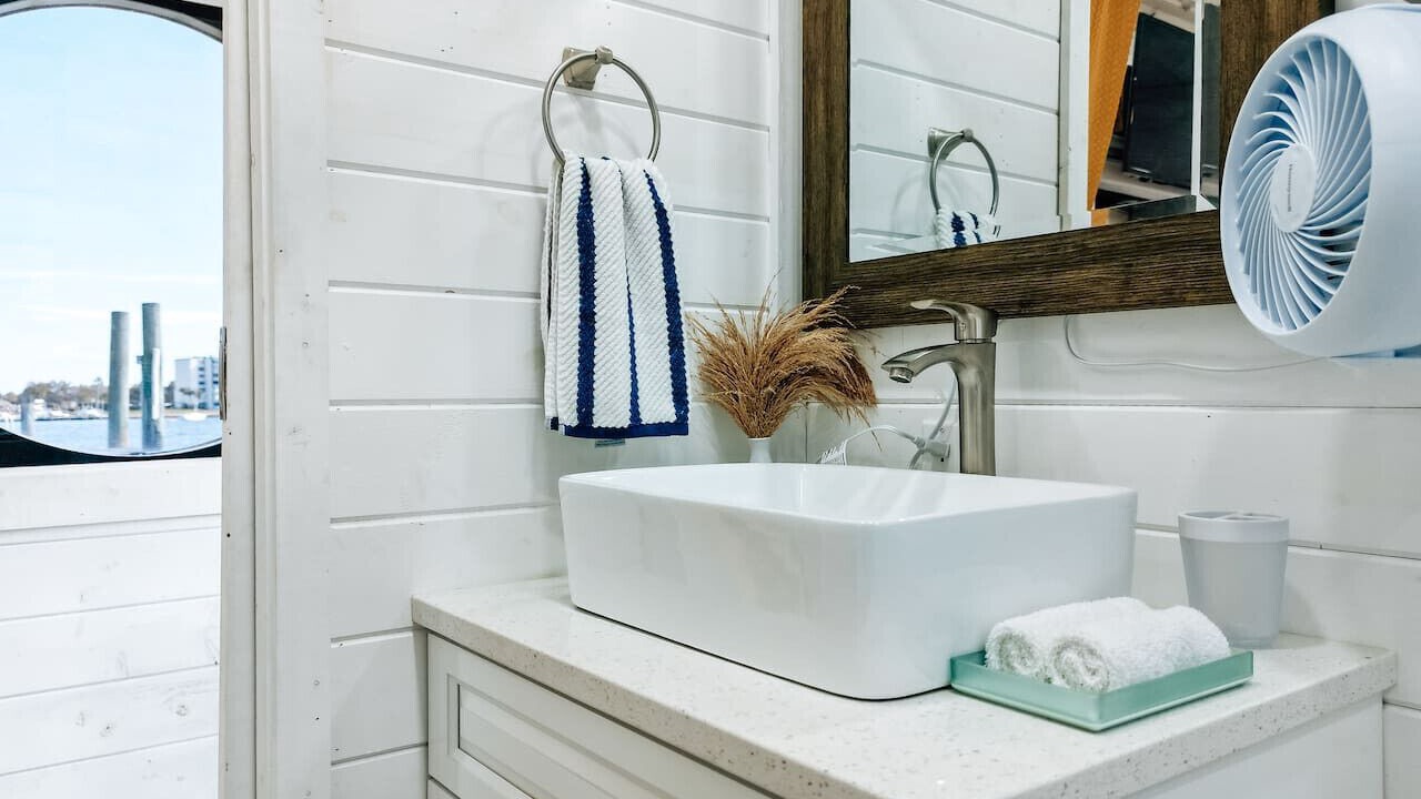 Photo of Bathroom in Bay Esplanade
