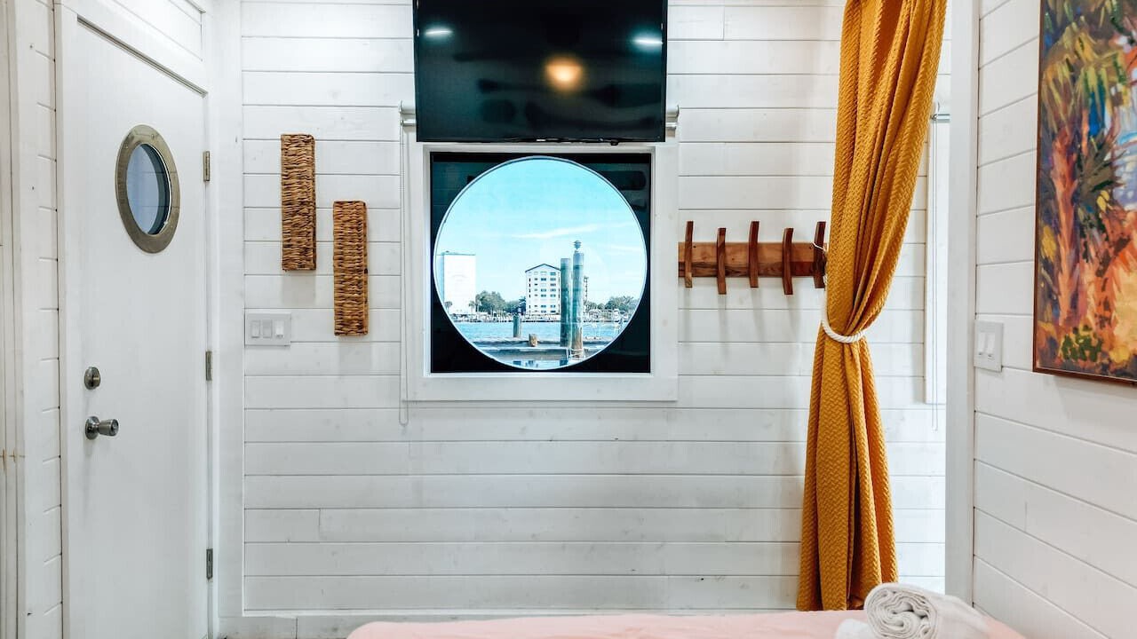 Photo of Bedroom in Bay Esplanade