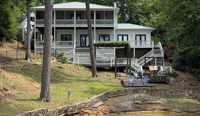 Family. Porches. Pets. Smith Lake. "Just Heavenly"