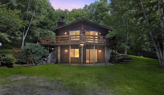 Family Friendly Northwoods Getaway Cabin in Phelps Wisconsin